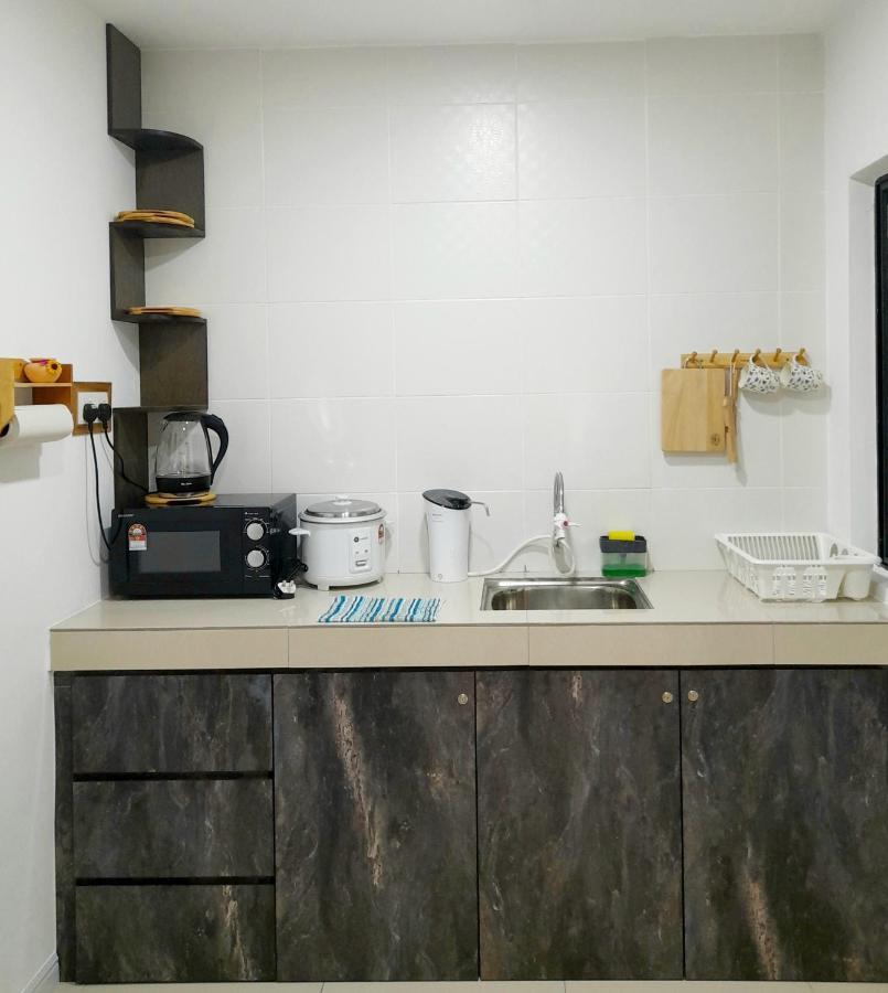 - Manhattan With Water Park & Leisure Facilities Apartment